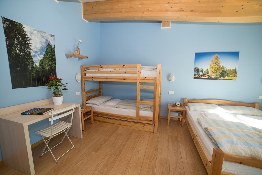 Hostel L'Ost - Ostello Di Grumes Luaran gambar