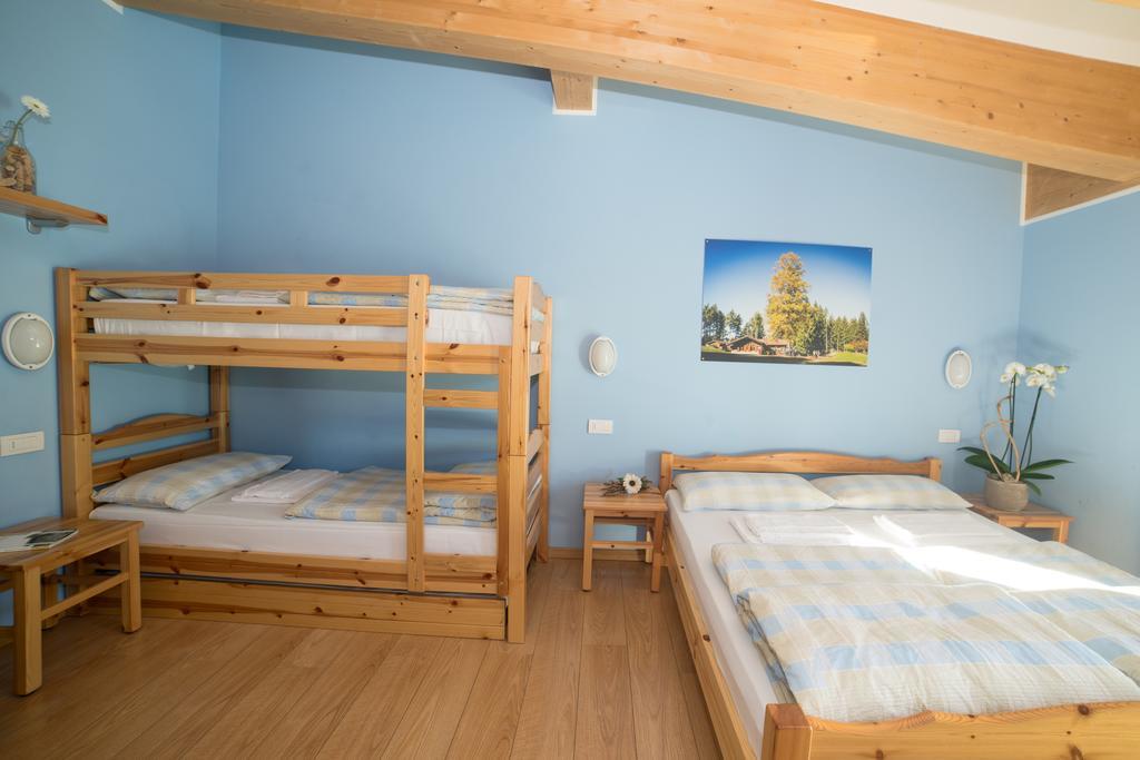 Hostel L'Ost - Ostello Di Grumes Bilik gambar