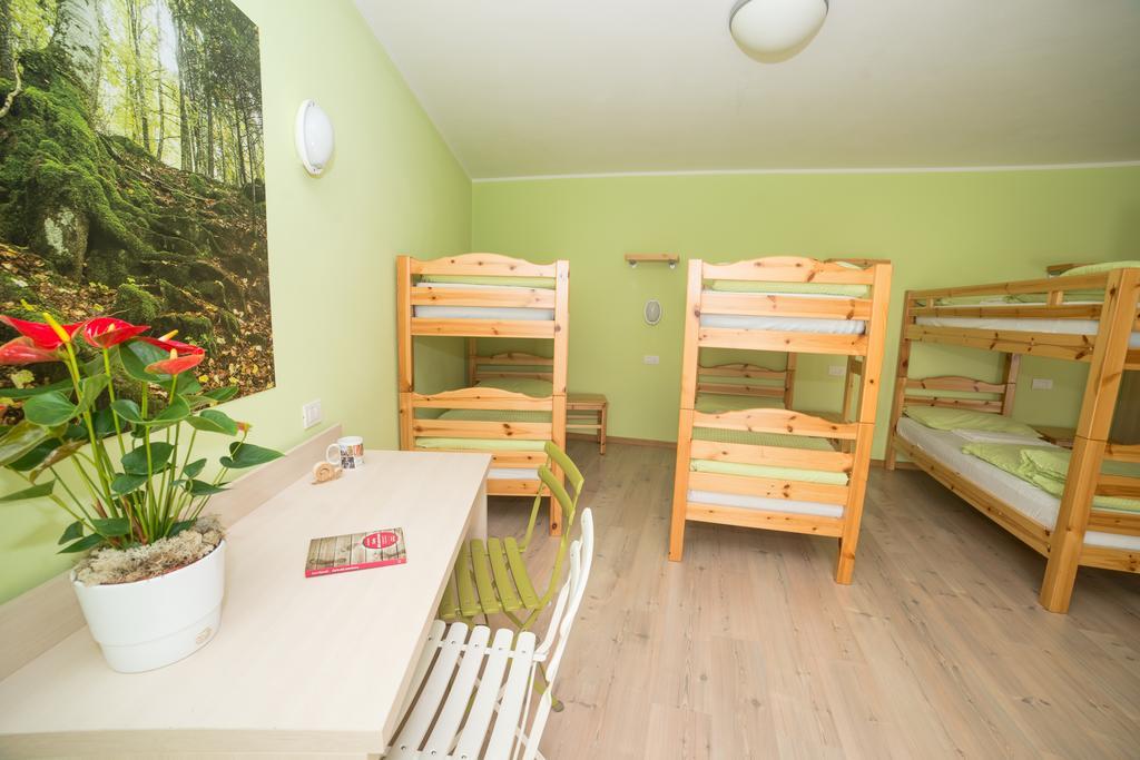 Hostel L'Ost - Ostello Di Grumes Luaran gambar